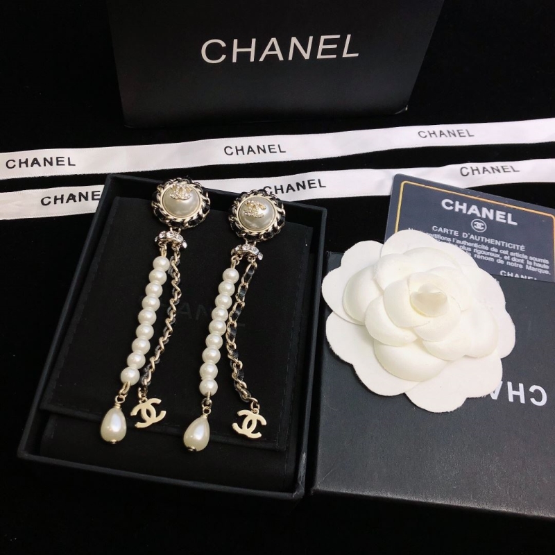 Ch**el earrings